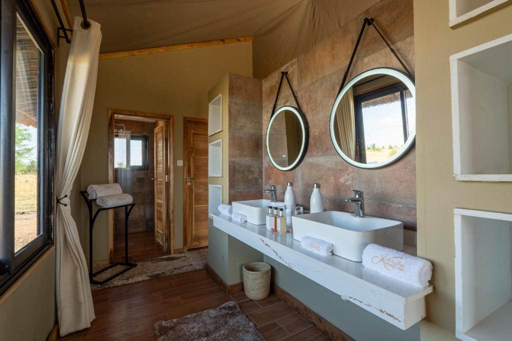 Serengeti River Camp2
